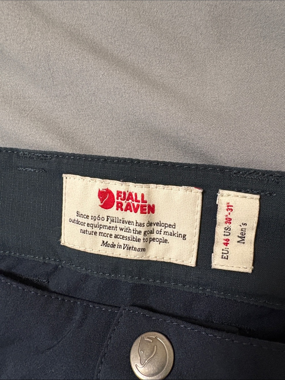 Fjallraven Navy Cargo Shorts - Picture 2 of 3